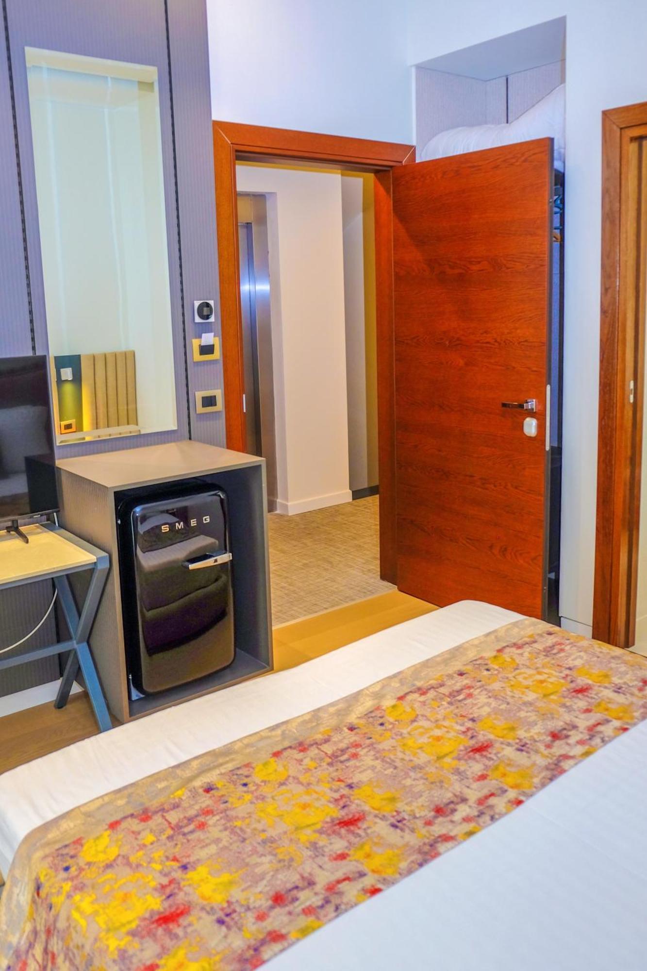 Chic Boutique Hotel Vlorë Eksteriør bilde
